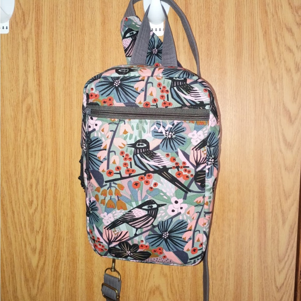 Chic Bird Print Backpack - Multicolor - image 1